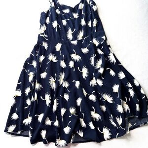 Old Navy Dress Navy Blue with White Floral Design Sleeveless Elastic Back Large